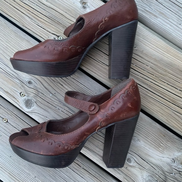MIA platform peep toe heels - Picture 2 of 5
